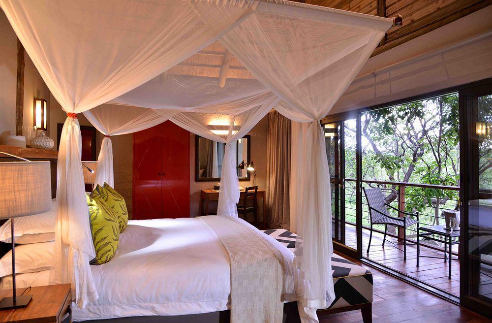 Victoria Falls Safari Suites Luaran gambar