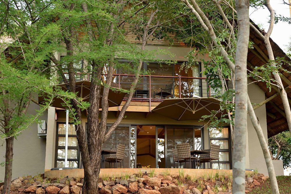 Victoria Falls Safari Suites Luaran gambar