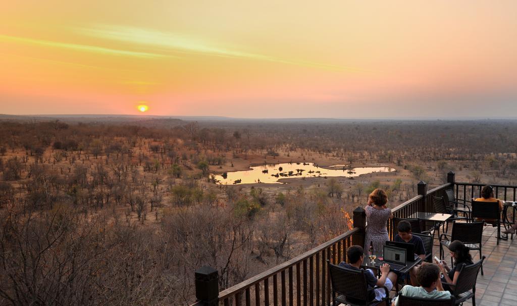 Victoria Falls Safari Suites Luaran gambar