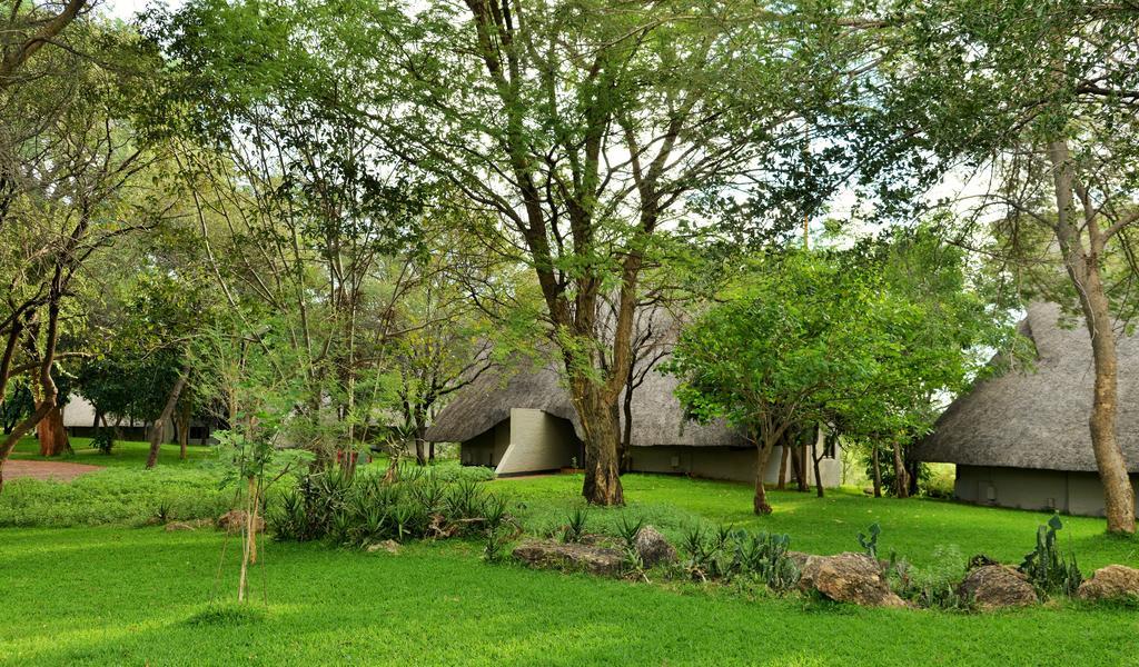 Victoria Falls Safari Suites Luaran gambar