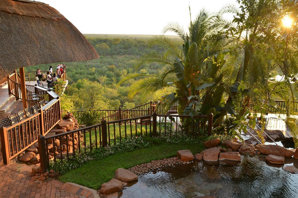 Victoria Falls Safari Suites Luaran gambar