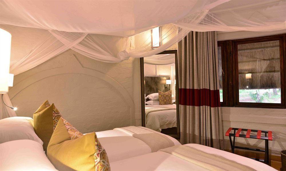 Victoria Falls Safari Suites Luaran gambar