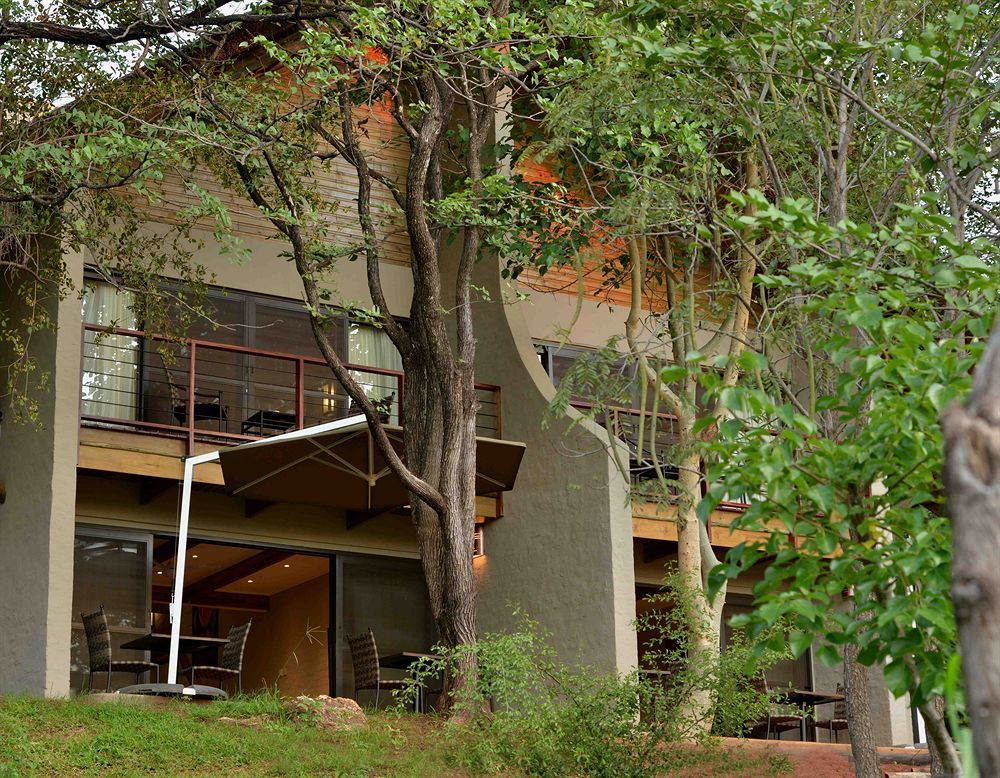Victoria Falls Safari Suites Luaran gambar