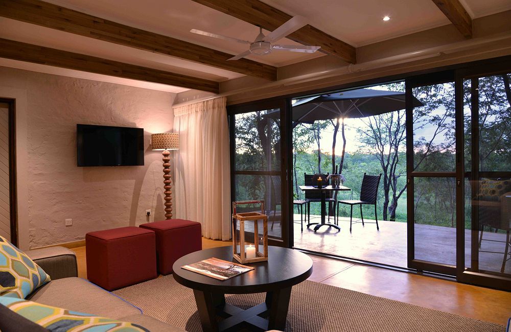 Victoria Falls Safari Suites Luaran gambar